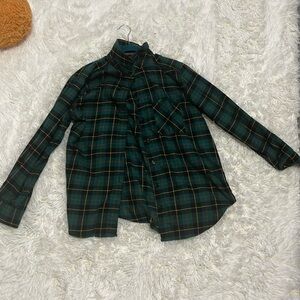 Plaid shirt size medium never worn